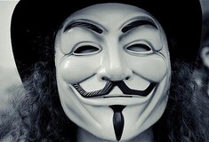 Οι Anonymous αφαίρεσαν προσωπικά στοιχεία μελών της Χ.Α. (video)