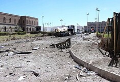 Σκληρές εικόνες στο βίντεο από την επίθεση στου υπ. Άμυνας της Υεμένης