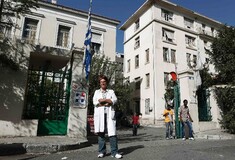 Reuters: «Τα πράγματα μπορούν να πάνε χειρότερα στην Ελλάδα»