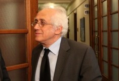 Κατεπείγουσα έρευνα για τις καταγγελίες Αραβαντινού