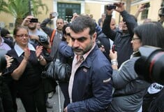 Οι New York Times για τη σύλληψη Βαξεβάνη