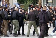 Άγρια συμπλοκή χρυσαυγιτών-αντιφασιστών στο Βόλο