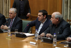 Συνεδριάζει το απόγευμα το κυβερνητικό συμβούλιο