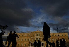 Bloomberg: Οι κρίσιμες ημερομηνίες για την Ελλάδα