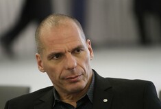 «Πυρά» κατά Βαρουφάκη στον απόηχο του Eurogroup