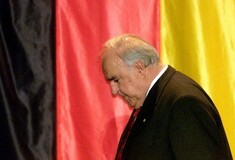 Spiegel: Πώς η Γερμανία απέφυγε την καταβολή αποζημιώσεων στην Ελλάδα