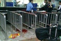 27 νεκροί και εκατοντάδες τραυματίες στην Κίνα