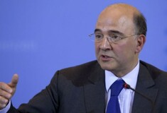 Μοσκοβισί: Δεν είναι ώρα να συζητηθεί το χρέος