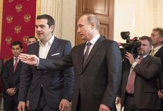 Ρωσία καλέι Τσίπρα για την Τράπεζα των BRICS - Το τηλεφώνημα που δέχτηκε ο πρωθυπουργός