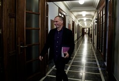 Aυτές είναι οι έξι μεταρρυθμίσεις που θα παρουσιάσει ο Βαρουφάκης στο Eurogroup την Δευτέρα