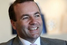 Βέμπερ: Περίμενα να ζητήσει συγγνώμη εδώ ο Τσίπρας