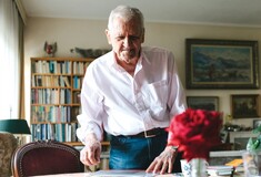 Ο ποιητής Τίτος Πατρίκιος αφηγείται τη ζωή του