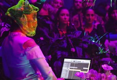 Τέσσερις ώρες και 38 λεπτά με ένα DJ set της Bjork (για γερά νεύρα)