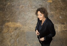Το 1965 γεννιέται στο Παρίσι η Nathalie Stutzmann, κορυφαία μαέστρος της εποχής μας