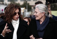 Η Βανέσα Ρεντγκρέιβ παρέα με τη Ντενίση στον Ελαιώνα- Ευχαρίστησε τους Έλληνες για όσα κάνουν