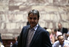 Mητσοτάκης: όχι στην κατάργηση του 13ου και του 14ου μισθού