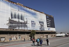 Mόλις 17 πρόσφυγες έφτασαν το πρωί στον Πειραιά