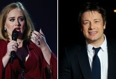 H Αdele απαντά σε όσα είπε ο Jamie Oliver για το θηλασμό με ένα "go f*ck yourself"