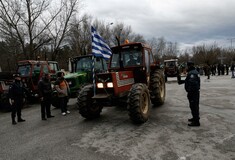 Δυναμικά στα μπλόκα ως την Τρίτη οι αγρότες