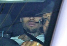 Συνελήφθη ο ράπερ Chris Brown - Απείλησε μοντέλο με όπλο