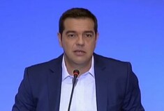 O εκνευρισμός του Πρωθυπουργού όταν ερωτάται για τα κανάλια από εργαζόμενη σε ΜΜΕ που δεν πήρε άδεια