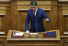 Μητσοτάκης: «Παίρνετε ό,τι σας δίνουν. Κάνετε ό,τι σας ζητούν»