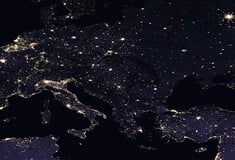 Εντυπωσιακές εικόνες από τη NASA: Η Γη τη νύχτα όπως φαίνεται από το διάστημα