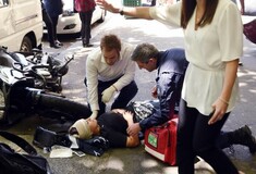 Aυτοκίνητο έπεσε πάνω σε στάση στη Μελβούρνη- 3 νεκροί και 20 τραυματίες