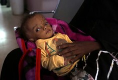 Έφτασε ανθρωπιστική βοήθεια στην Υεμένη για πρώτη φορά εδώ και τρεις εβδομάδες