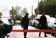 Σοκάρουν οι λεπτομέρειες της οικογενειακής τραγωδίας στο Μαρκόπουλο - Το εύρημα που εξετάζουν οι αστυνομικοί