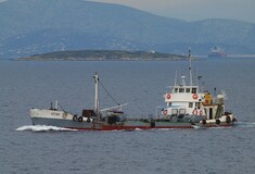 Αδέλφια οι δύο νεκροί ψαράδες από τη σύγκρουση σκάφους με υδροφόρα στην Αίγινα