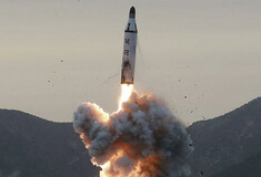 Nέα εκτόξευση πυραύλου από τη Βόρεια Κορέα την ημέρα της εθνικής εορτής των ΗΠΑ