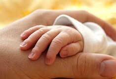 Λύγισε και η ιατροδικαστής με την εικόνα του βρέφους στην Πάτρα