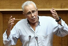 Ζουράρις για αλλαγή φύλου: Είναι διαταραχή, σαν παιδική ασθένεια