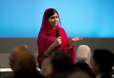 Η Μαλάλα επέστρεψε στο Πακιστάν - Για πρώτη φορά αφότου οι Ταλιμπάν προσπάθησαν να την εκτελέσουν