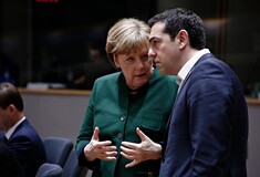 Τηλεφωνική επικοινωνία Τσίπρα - Μέρκελ για το Σκοπιανό και τις τουρκικές προκλήσεις στο Αιγαίο