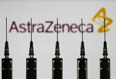 Εμβόλιο AstraZeneca: Ποιες χώρες αναστέλλουν την χορήγησή του και ποιες συνεχίζουν