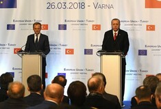 Αυστηρό μήνυμα Τουσκ και Γιούνκερ σε Ερντογάν για Αιγαίο και Έλληνες στρατιωτικούς