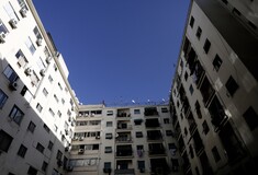 Ρώσος αγοράζει πολυκατοικίες στο κέντρο της Αθήνας για να τις νοικιάσει στο Airbnb