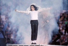 Αν ζούσε, θα γινόταν 60 ετών: Συγγενείς και θαυμαστές του Μάικλ Τζάκσον τιμούν τον «Βασιλιά της ποπ»