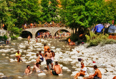 Όλα τα φεστιβάλ που διοργανώνονται τον Αύγουστο στην Ελλάδα