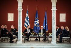 Η δεξίωση στο Προεδρικό: Οι καλεσμένοι στη γιορτή για την αποκατάσταση της Δημοκρατίας - ΦΩΤΟΡΕΠΟΡΤΑΖ