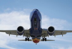 Τι συμβαίνει τελικά με τα Boeing 737 Max 8; Ένας Έλληνας εκπαιδευτής πιλότων εξηγεί