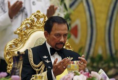 Οργή για το Μπρουνέι - Θανατική ποινή με λιθοβολισμό για το ομοφυλοφιλικό σεξ και την μοιχεία
