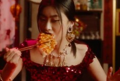 Η διαφήμιση της Dolce & Gabbana που προκαλεί αντιδράσεις – Καλούν σε μποϊκοτάζ στην Κίνα