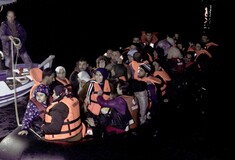 Σχεδόν 1000 μετανάστες έφτασαν στη Λέσβο τις τελευταίες εννέα μέρες
