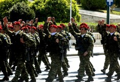 Το Λιμενικό απαγόρευσε στα ΟΥΚ να απαγγείλουν συνθήματα στην παρέλαση