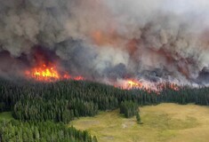 Η Σιβηρία φλέγεται: Τεράστια πυρκαγιά προκαλεί ανυπολόγιστη οικολογική καταστροφή - Ο Πούτιν στέλνει στρατό