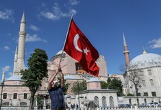 Κλειστή η Αγία Σοφία για τους επισκέπτες - Η Τουρκία προχωρά στο επόμενο βήμα παρά την κατακραυγή