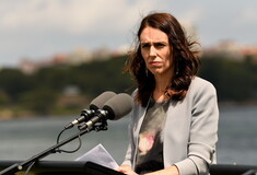 Η Ν. Ζηλανδία ανοίγει την οικονομία της- Άρντερν: «Κερδίσαμε λίγες μάχες, όχι τον πόλεμο»